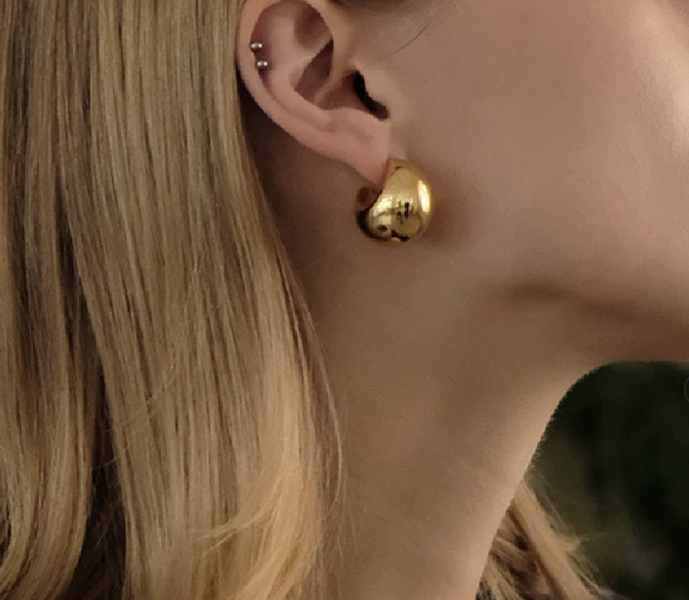 Golden Ball earrings wp - Image 2