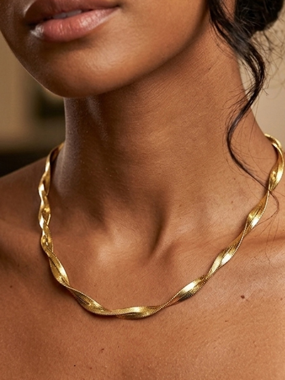Luminous Interlace necklace wp